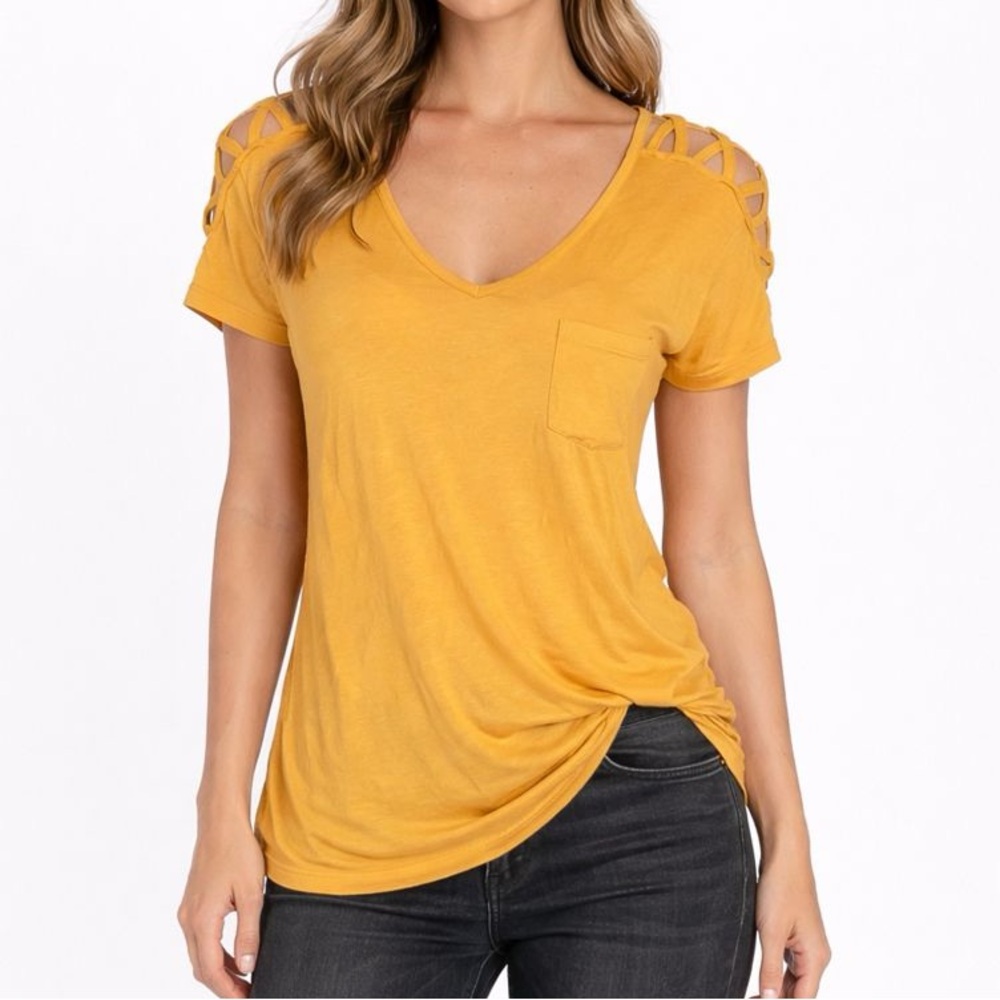 🔥 3/$25 Moral Fiber Cold Shoulder Baby Tee‎